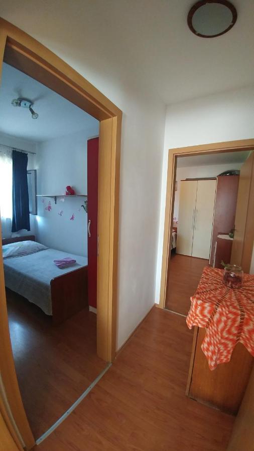 Apartment Tina Trogir Ngoại thất bức ảnh