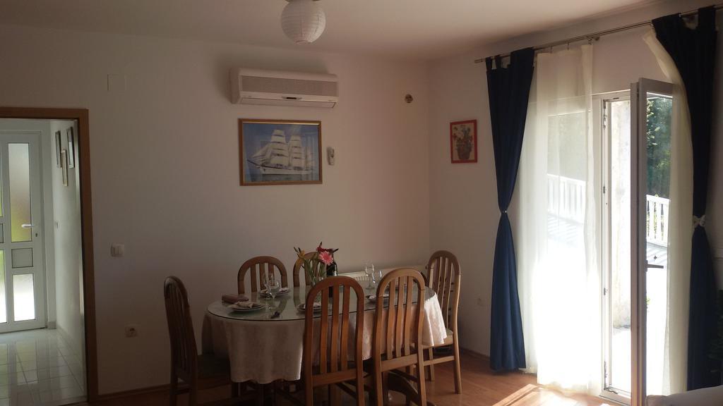 Apartment Tina Trogir Ngoại thất bức ảnh