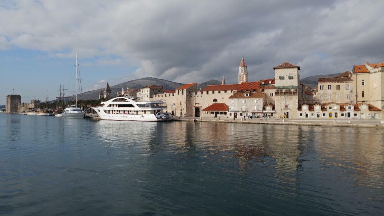 Apartment Tina Trogir Ngoại thất bức ảnh