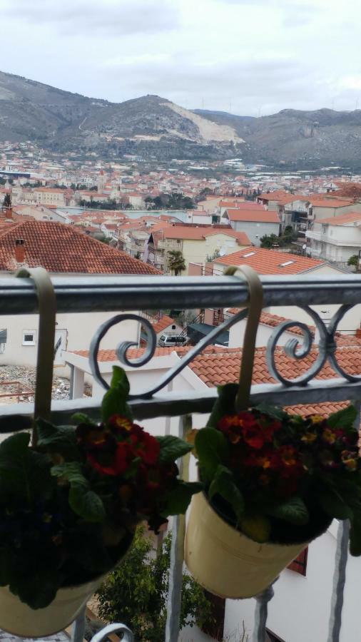 Apartment Tina Trogir Ngoại thất bức ảnh